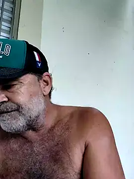 Peludo173317 online show from February 25, 2026, 6:28 pm