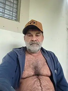Peludo173317 online show from June 26, 2026, 6:56 pm