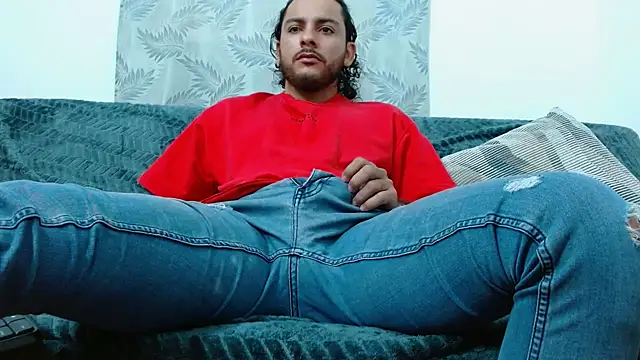 tuyo1995 online show from September 24, 2025, 12:19 pm