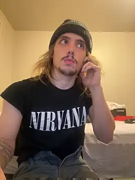 Snapshot of trippyski chatting on January 31, 2025, 11:13 am trippyski online show from January 31, 2025, 11:13 am