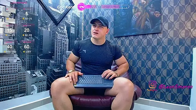 Leonsmoron online show from May 8, 2026, 3:56 am