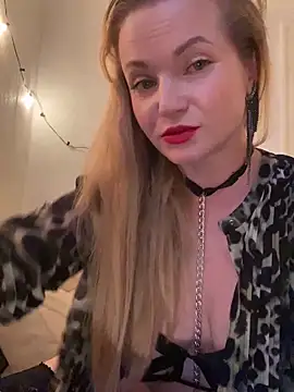 Lady  Maria online show from September 27, 2025, 4:34 pm