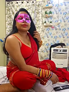 Snapshot of Queen_Anushka69 chatting on February 8, 2025, 5:18 pm Queen Anushka69 online show from February 8, 2025, 5:18 pm