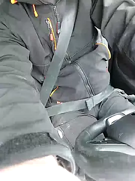 Xcoquinx online show from February 10, 2025, 7:36 am