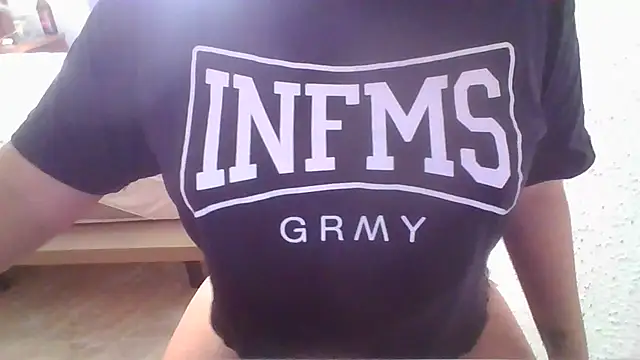 Snapshot of Sexymiss26 chatting on December 16, 2024, 10:08 am Sexymiss26 online show from December 16, 2024, 10:08 am