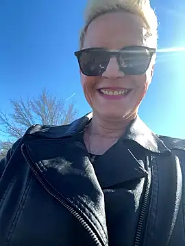 Snapshot of German_Milf chatting on March 19, 2025, 12:56 pm German Milf online show from March 19, 2025, 12:56 pm