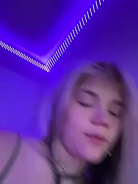 Cutiepiespanks online show from October 9, 2025, 8:34 am