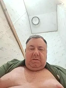 lawndad79 online show from January 17, 2026, 1:43 am