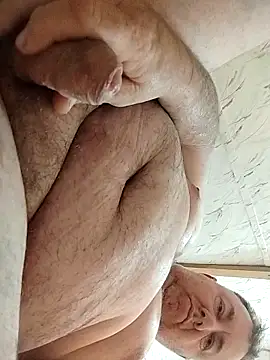 lawndad79 online show from February 9, 2026, 12:36 am