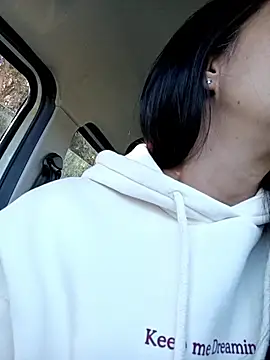 Snapshot of Cataleya80 chatting on November 20, 2025, 11:43 am Cataleya80 online show from November 20, 2025, 11:43 am