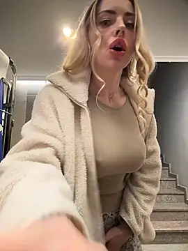 EmaSalis online show from March 23, 2026, 8:18 am