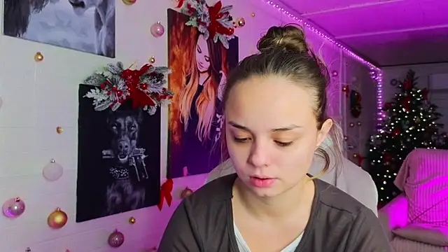 Snapshot of Misss_Vikk chatting on December 18, 2025, 6:41 am Misss Vikk online show from December 18, 2025, 6:41 am