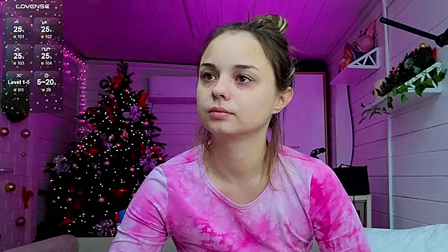 Snapshot of Misss_Vikk chatting on January 10, 2026, 2:13 am Misss Vikk online show from January 10, 2026, 2:13 am