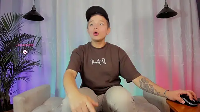 Tim wolf online show from September 18, 2025, 8:55 pm