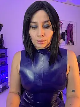 Snapshot of mylatexpleasure chatting on September 19, 2025, 6:52 pm mylatexpleasure online show from September 19, 2025, 6:52 pm