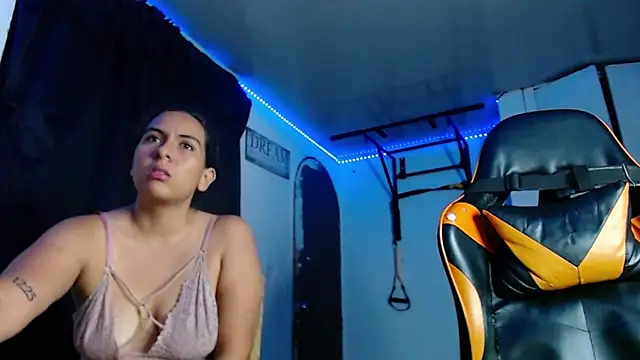 Adam Hudsond online show from April 1, 2026, 4:13 am