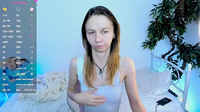 Snapshot of Bell_a_mi_ chatting on March 28, 2026, 3:17 am Bell a mi online show from March 28, 2026, 3:17 am