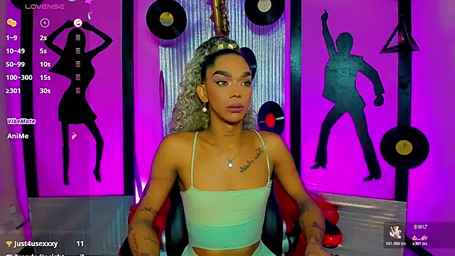 nickyminach  online show from February 17, 2026, 3:14 am