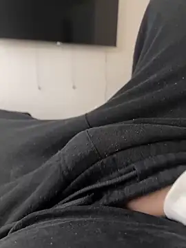 Krasavzi online show from February 12, 2025, 8:27 am