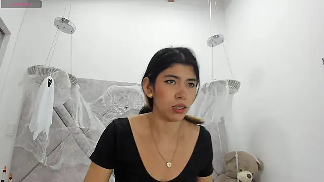 Girl Cherry online show from October 9, 2025, 11:30 am