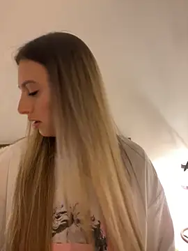 Eva Ryen online show from November 20, 2025, 5:12 pm