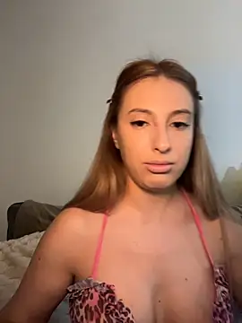 Eva Ryen online show from December 20, 2025, 5:42 pm