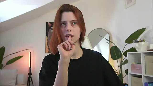 doll lesli online show from March 7, 2026, 12:24 pm