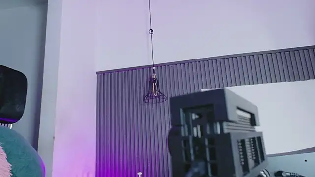 Snapshot of levana1 chatting on April 15, 2026, 4:19 am levana1 online show from April 15, 2026, 4:19 am