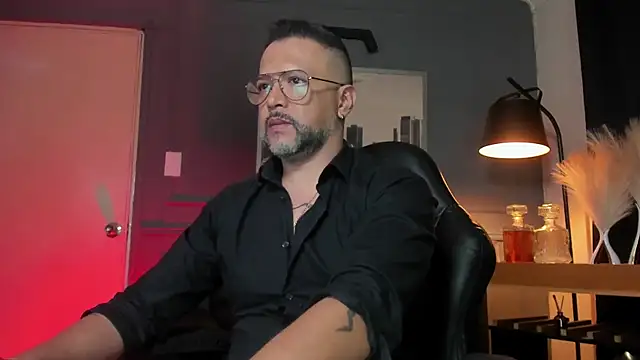 MrFrank tattoo online show from February 23, 2026, 10:34 am