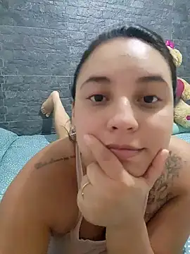 LizzRouse online show from November 21, 2025, 7:56 pm