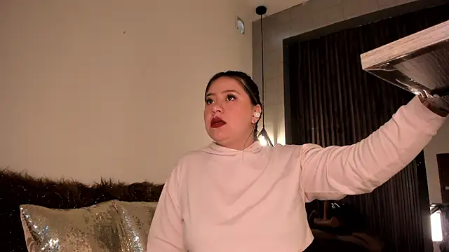  rebecca1 online show from March 14, 2025, 3:36 pm