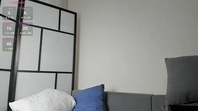 Snapshot of Amber_Foks chatting on October 26, 2025, 7:25 am Amber Foks online show from October 26, 2025, 7:25 am