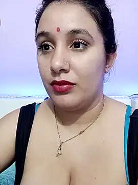 Deina bunny online show from December 15, 2024, 4:07 am