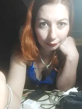Snapshot of Olesja chatting on May 9, 2026, 8:25 pm Olesja online show from May 9, 2026, 8:25 pm