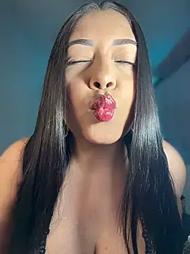 cami ortiz   online show from May 16, 2026, 5:37 am