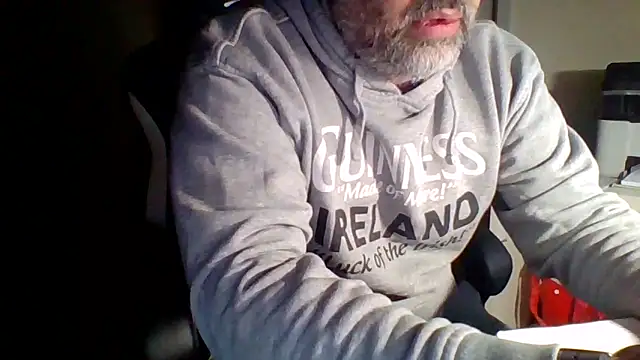 Snapshot of woww791 chatting on May 12, 2026, 7:22 pm woww791 online show from May 12, 2026, 7:22 pm