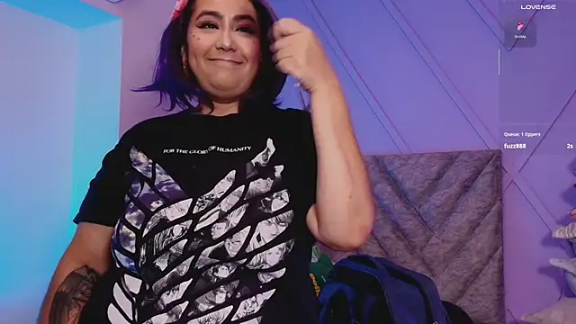 emmajohnss online show from September 26, 2025, 3:54 am