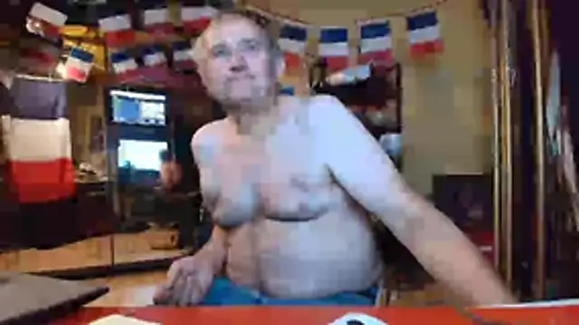 Snapshot of jeanlulu chatting on July 12, 2026, 7:49 pm jeanlulu online show from July 12, 2026, 7:49 pm