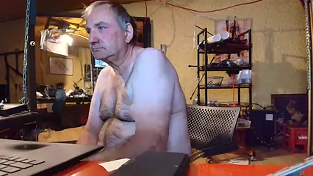 Snapshot of jeanlulu chatting on July 21, 2026, 8:00 pm jeanlulu online show from July 21, 2026, 8:00 pm