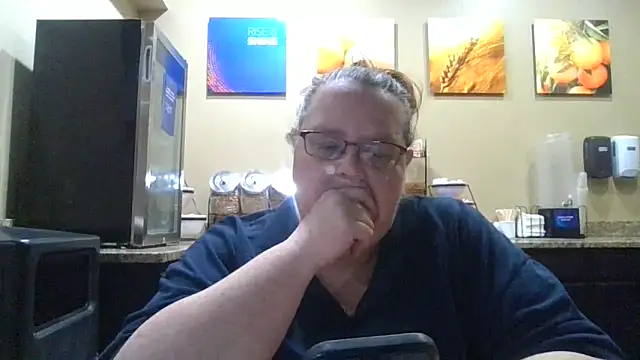 Hornybbw1978 online show from October 16, 2025, 6:36 am