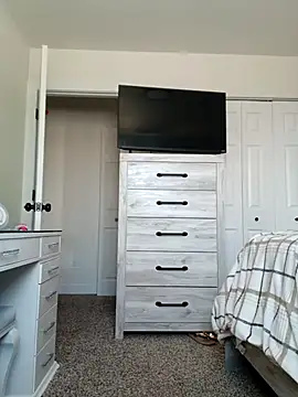 J053valmor online show from February 26, 2026, 7:46 pm