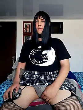 cosmicwind online show from December 19, 2024, 4:57 pm