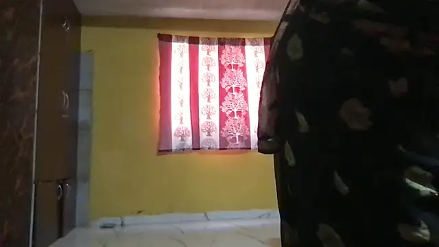 Riyasingh9 online show from April 4, 2026, 3:49 am