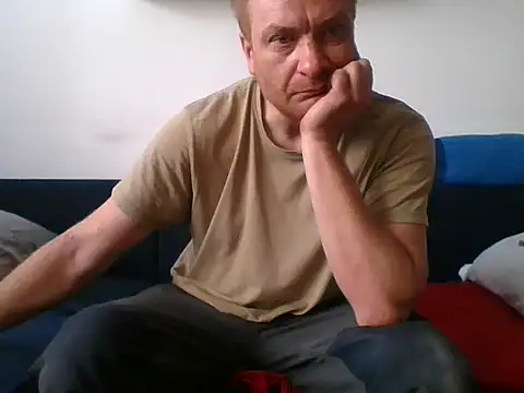 Snapshot of 82liska chatting on May 20, 2026, 12:11 pm 82liska online show from May 20, 2026, 12:11 pm