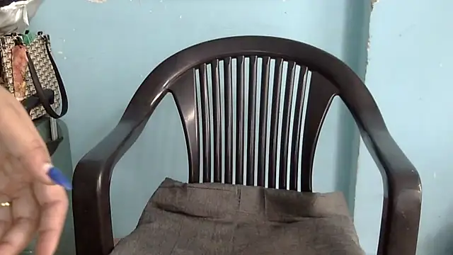 Snapshot of lovelydesi21 chatting on September 13, 2025, 9:20 am lovelydesi21 online show from September 13, 2025, 9:20 am