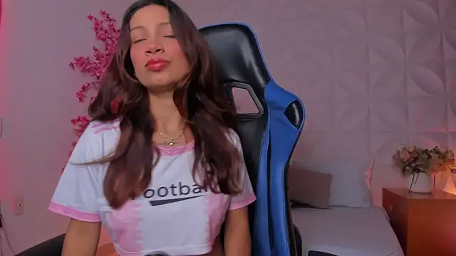 cora 22 online show from February 17, 2026, 12:45 pm