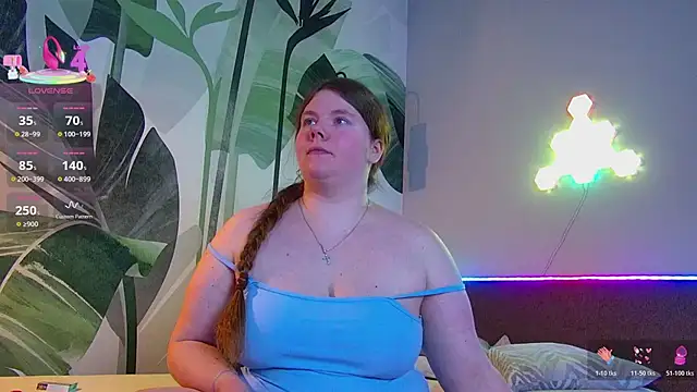 RubyValen online show from April 10, 2026, 1:22 am