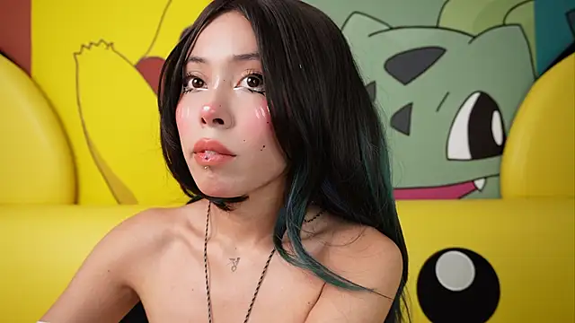 miss  maria online show from November 10, 2025, 6:07 pm