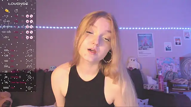 Snapshot of MiaMiaMeow chatting on February 17, 2025, 7:21 pm MiaMiaMeow online show from February 17, 2025, 7:21 pm