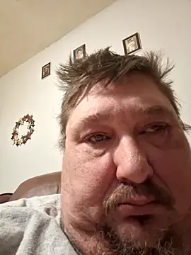 danman1979999 online show from December 1, 2025, 11:43 pm